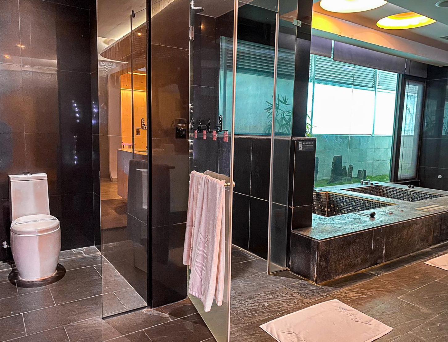 All-Ur Boutique Motel - Taichung Branch Buitenkant foto