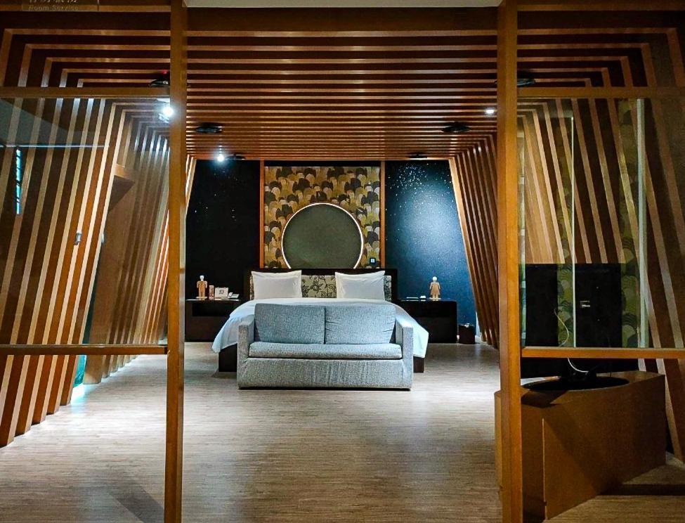 All-Ur Boutique Motel - Taichung Branch Buitenkant foto
