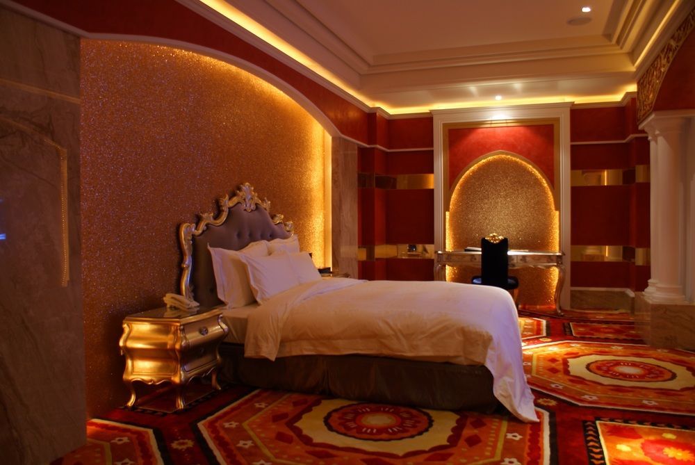 All-Ur Boutique Motel - Taichung Branch Buitenkant foto